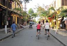 Top Four Budget Shopping Places In Hoi An
